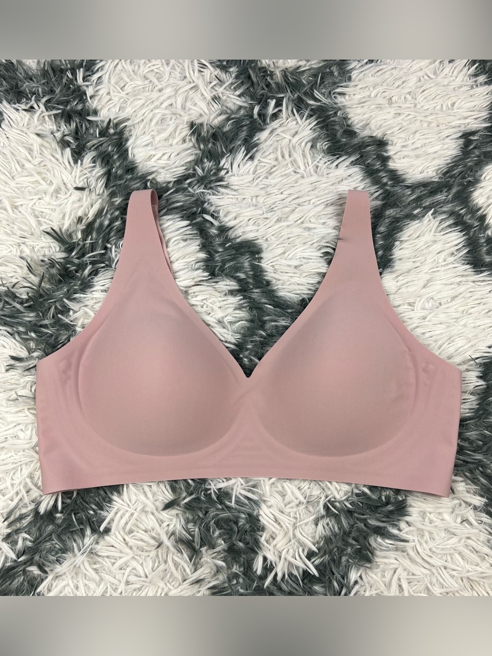 Popilush Women’s Nude Pink Seamless Wireless Comfort Bra Size XXL